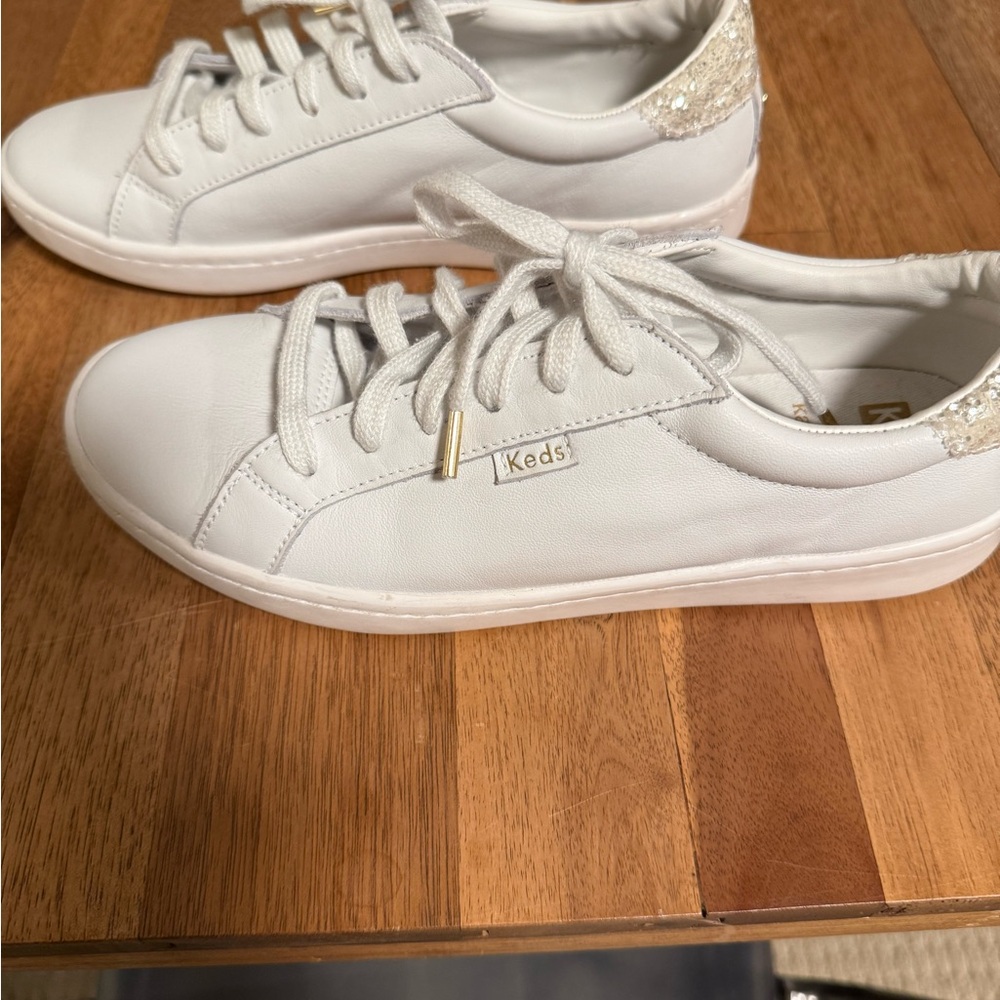 Kate Spade Keds Classic White Lace-Up Sneakers. Size 6.5